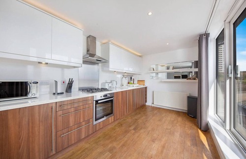 Central Aberdeen Apartment | Mearns Street Penthouse | Grampian Lettings Ltd
