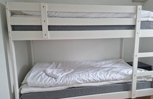 Myggenaes Apartment | Med ljuvlig utsikt och bara 300 meter till havet, kan man bo bättre?