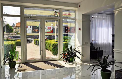 Comrat Hotel | MEDELEAN HOTEL