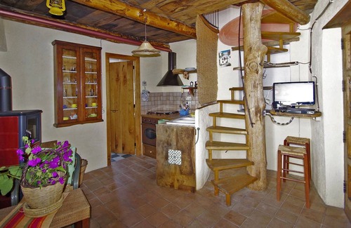 Belmonte Calabro House | Medieval village of Calabria and Ecotourism, tradition and culture, sea and nature .