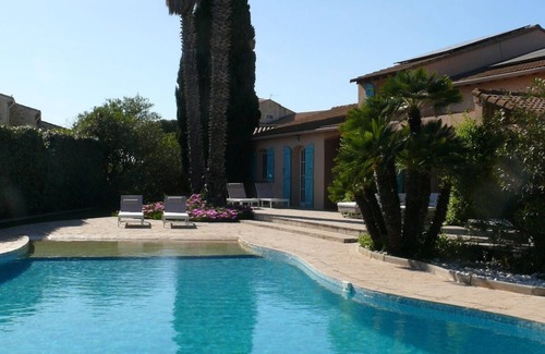 Marseillan Plage Villa | Mediterranean 🌴 Chic Provençal Villa 🌞 Heated XXL Pool 🐶 Dogs welcome!