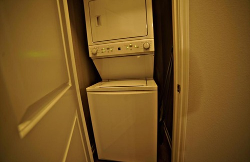 South Main Apartment | Medtropolis Medical Center/Downtown/Galleria/NRG