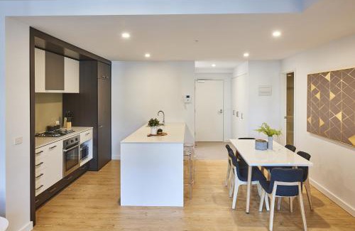 Southbank Apartment | Mega Style Apartments Opus