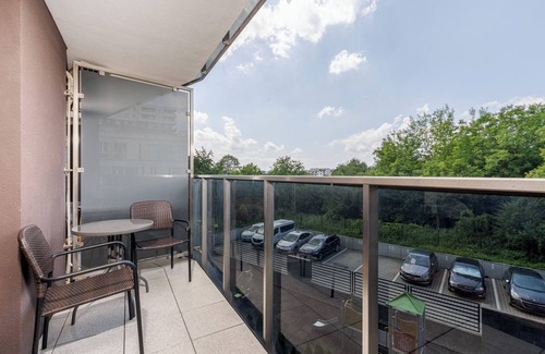 Pradnik Bialy Apartment | Meiera Chic Apartment