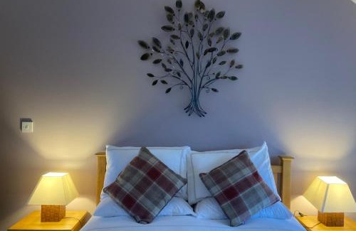 Maud House | Meikle Aucheoch Holiday Cottage, plus Hot Tub, Near Maud, in the heart of Aberdeenshire