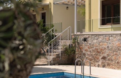 Adele Villa | Mela Villas