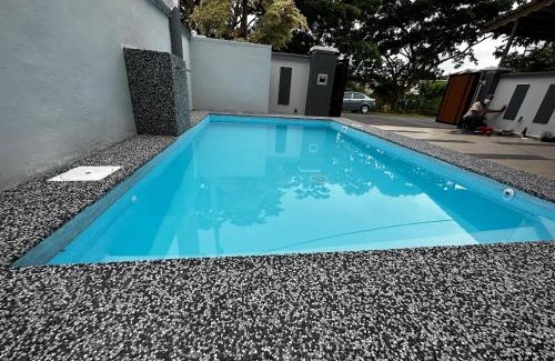 Durian Tunggal House | Melaqua Homestay Pool Melaka