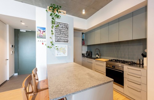 Brunswick Apartment | MELB-WIL674 · Brunswick Retreat! 5th floor 1-bed
