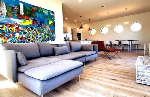 Floridana Beach House | Melbee's TideHouse - Jetstream Pool - Direct Ocean