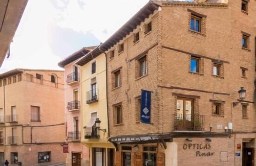 Daroca Cottage | Melihah hotel-apartments (Melihah apartment) for 4 people