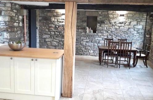 Pentrefelin Bed & Breakfast | Melin Tregib