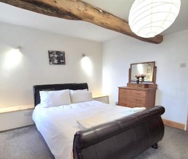 Pentrefelin Bed & Breakfast | Melin Tregib