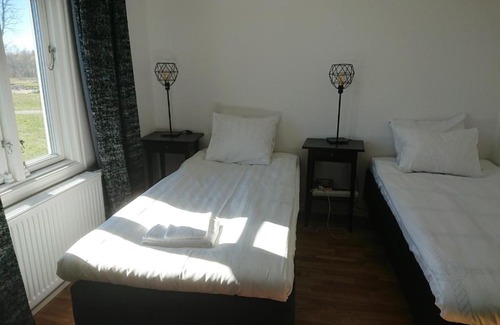 Mellerud Bed & Breakfast | Melleruds Golfklubb Bed & Breakfast