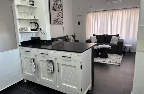 Kareeberg Apartment | Melody Comfort Apartments