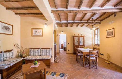 Montalcino House | Melograno Apartment Podere Giardino