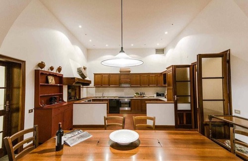 Capraia e Limite Villa | Melograno, private pool villa. A/C, Tennis, WiFi