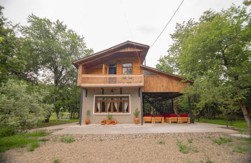 Khulo Hotel | Menabde Winery