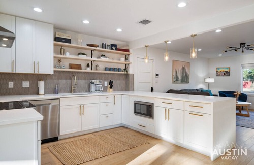 Westgate Apartment | Menchaca Rd xxxxxxxx
