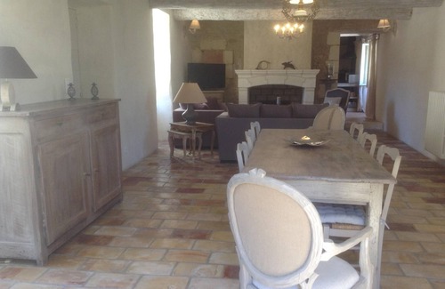 Menerbes Other | Menerbes old stone wine cellar with secure pool & fenced garden