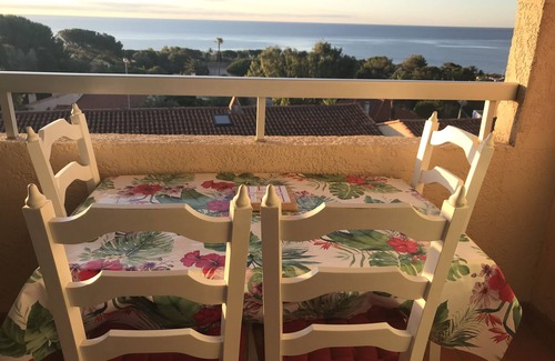 Les Issambres Apartment | Mer et Soleil sur la Terrasse