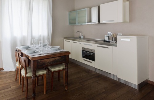 Botteghe di Albinea Apartment | Meraviglioso appartamento con vista mozzafiato a 2 passi dalla città