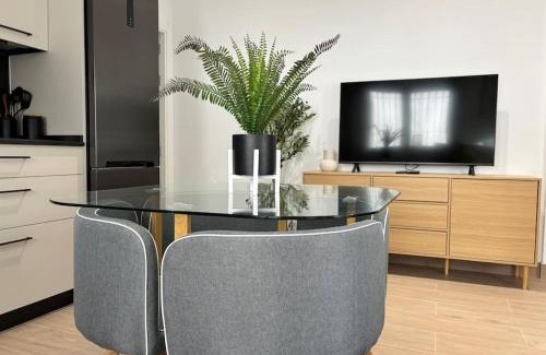 Montilla Apartment | Mercedes Park