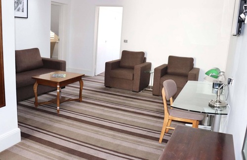 Braddon Hotel | Mercure Canberra
