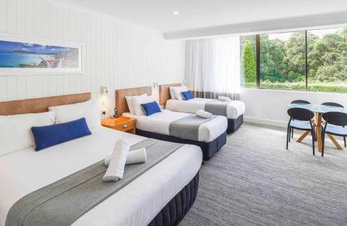 Adamstown Heights Hotel | Mercure Charlestown