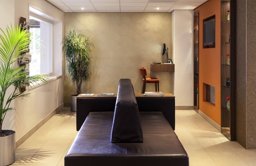 Groningen Hotel | Mercure City Groningen Martiniplaza Hotel