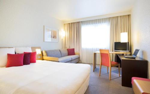 Le Blanc-Mesnil Hotel | Mercure Paris Le Bourget Aeroport