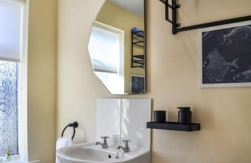 Hornsea House | Mere Walk