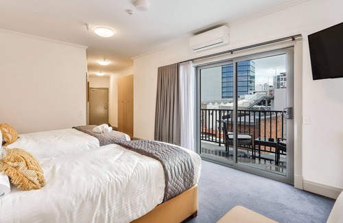 Hurstville Hotel | Meridian Hotel