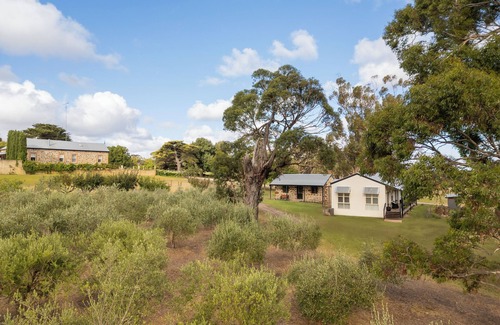 Currency Creek House | Merilli1885 - Private, Luxury Cottage