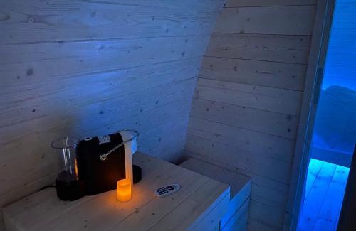 Hiiumaa Other | Merineitsi metsamaja