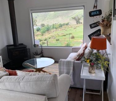 Ellendale House | Merino Cottage Meadowbank Lake