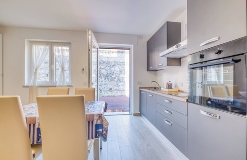 Ceriale Apartment | Merlo C - town center & private parking, Ceriale, Italy