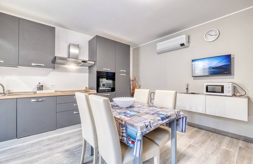 Ceriale Apartment | Merlo C - town center & private parking, Ceriale, Italy