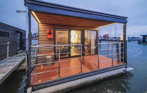 Lelystad Boat Rental | Mermaid-Hausboote 2
