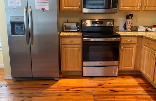 Steinhatchee Cottage | Mermaid's Rest Steinhatchee Landing Resort - Sleeps 6