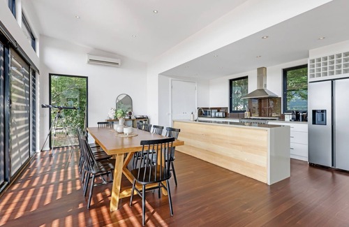 Merrijig House | Merrivale Hill, Merrijig - Sleeps 10