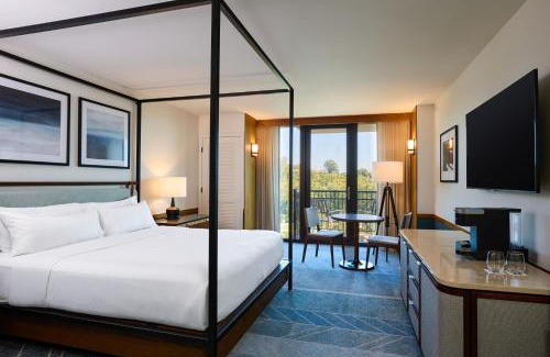 Town Center Hotel | Merriweather Lakehouse Hotel, Autograph Collection