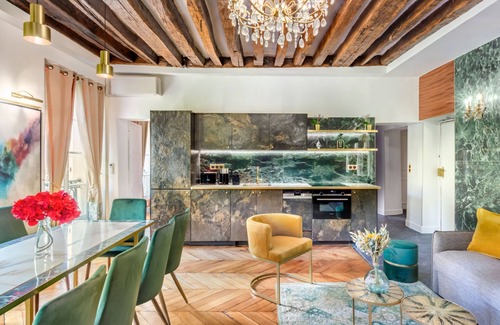 Arsenal Apartment | Merveil Luxury Suites - Marais - Antoine I-II