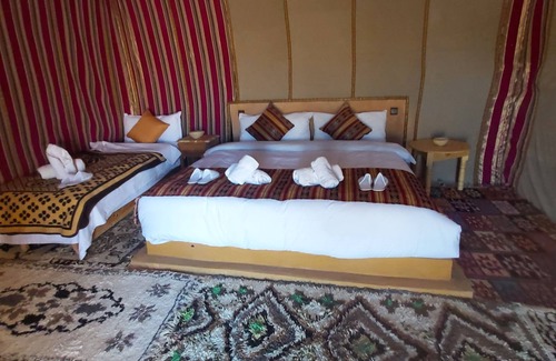 Hassilabied Hotel | Merzouga luxury Best Camp