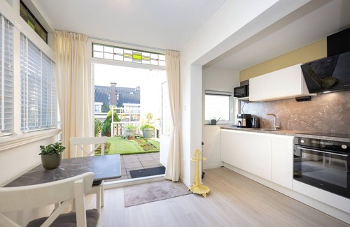 Scheveningen Badplaats Apartment | Mesdag apartment