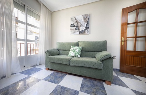 Jaen House | MESONES-CENTRAL ACCOMMODATION WITH PARKING