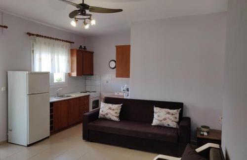 Chrisi Akti Apartment | Methexis Apartment
