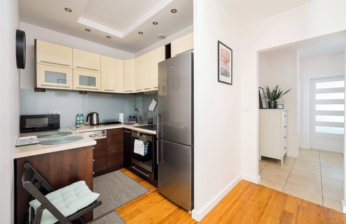 Bielany Apartment | Metro Młociny Superior Apartment
