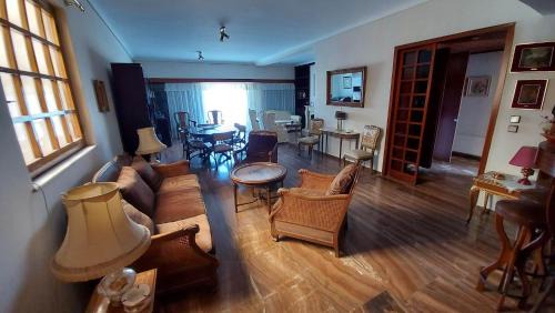 Piraeus Apartment | METROPOLITAN Macview -2