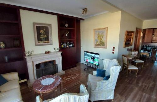 Piraeus Apartment | METROPOLITAN Macview -2