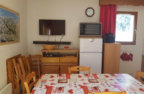 Arvieux Apartment | Meublé de tourisme * - Pied des pistes - 6 pers - Swimming pool - Internet Fibre THD